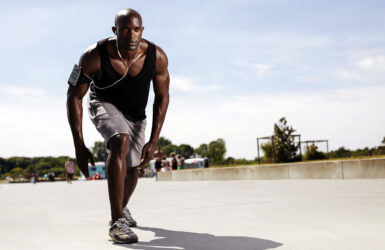 Athletic man doing conditioning training